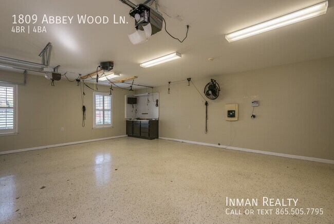 Building Photo - 1809 Abbey Wood Ln