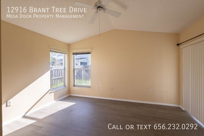 Building Photo - 12916 Brant Tree Dr