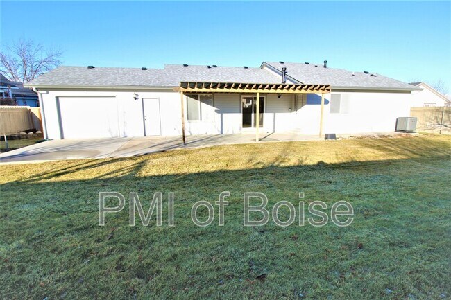 Building Photo - 716 Kimberly Ct