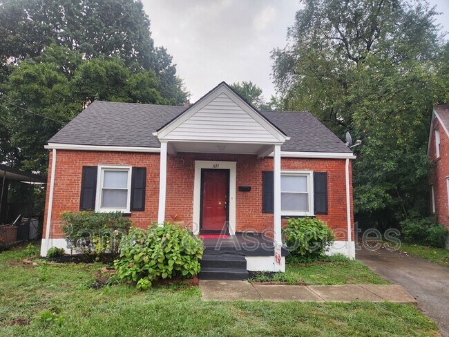 Primary Photo - 1627 Catalpa St