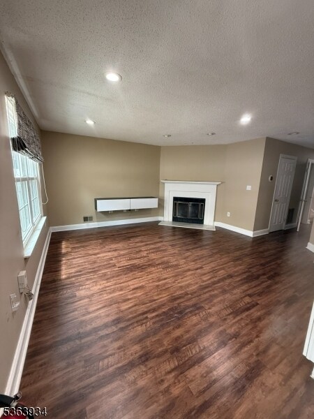 Building Photo - 88 Sapphire Ln