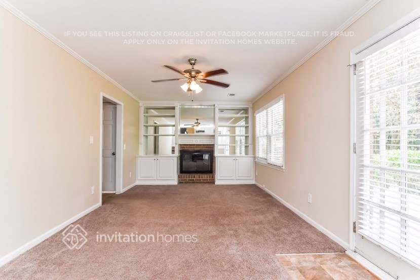 Building Photo - 981 Flagg Way NW