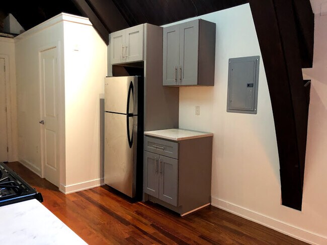 Kitchen area - 4700 Kingsessing Ave