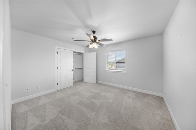 Building Photo - 1140 Hope St