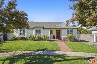 Building Photo - 4875 Bluebell Ave