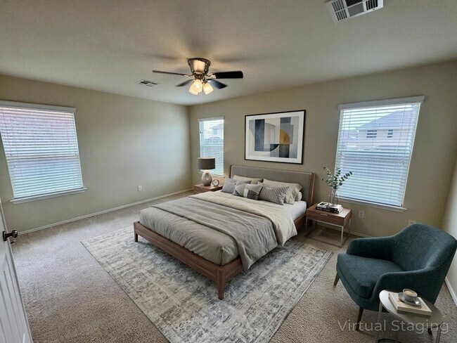 Building Photo - 5207 Bridgewood Dr