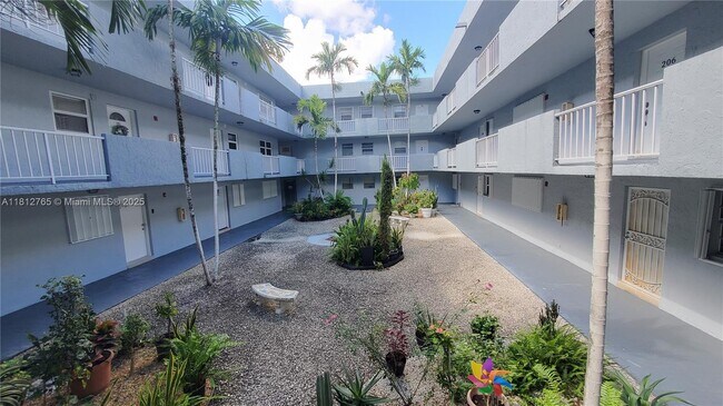 Building Photo - 6095 W 18th Ave