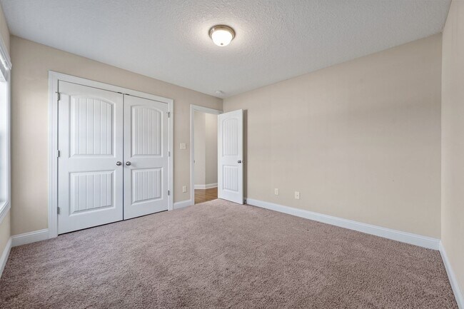 Building Photo - Welcome to Sterling Farms!