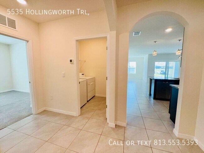 Building Photo - 5535 Hollingworth Trl
