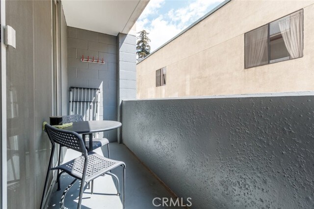 Building Photo - 421 La Fayette Park Pl