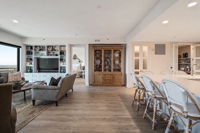 Building Photo - The Artesian