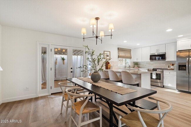 Building Photo - 8447 E Montebello Ave