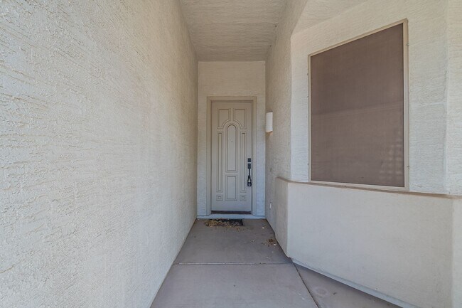 Building Photo - Stunning Two Story in Laveen! Self-touring...