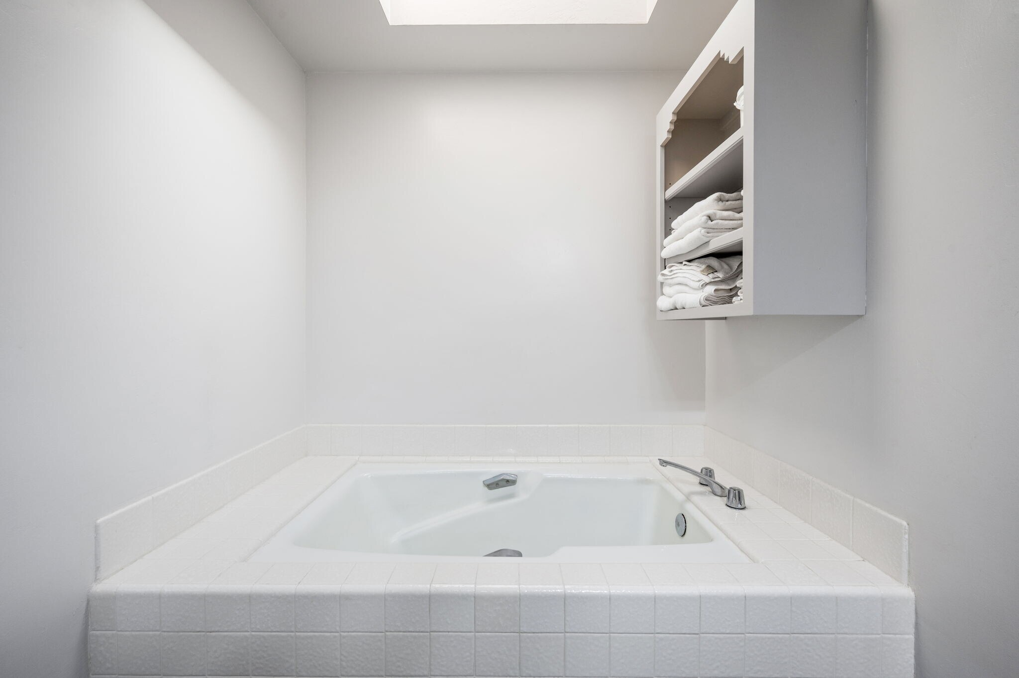 Building Photo - 78990 Bayside Ct