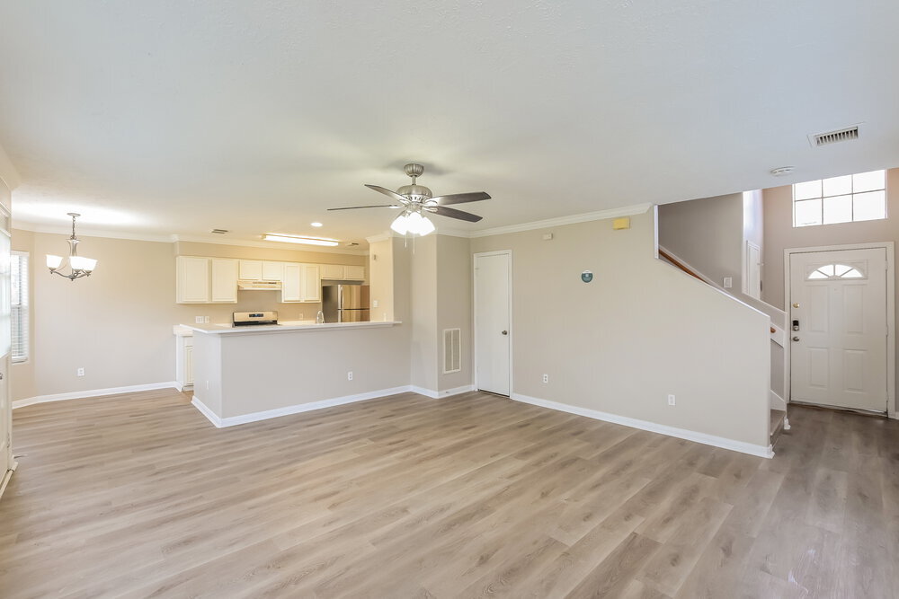 Building Photo - 8530 Wild Basin Dr