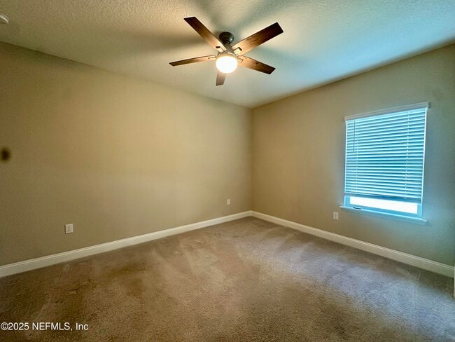 Building Photo - 134 Cobalt Ln