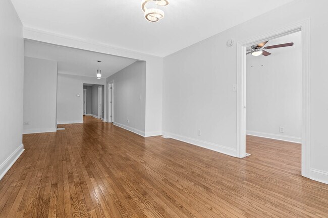 Building Photo - 2228 S. Wood-1