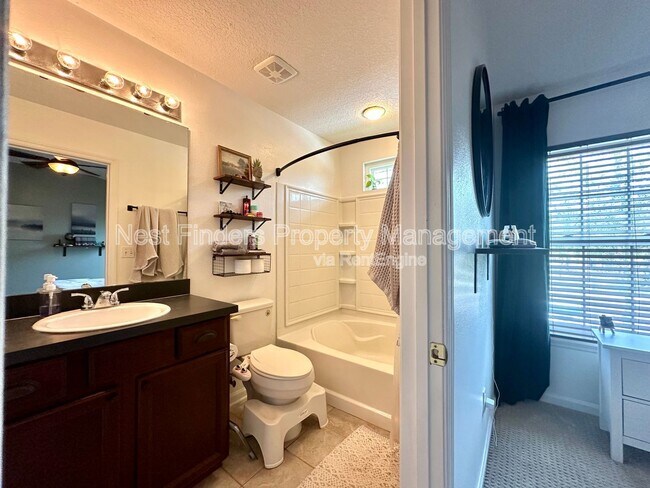 Building Photo - 1659 Biscayne Bay Cir