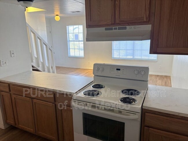 Building Photo - 10912 Towner Ave NE