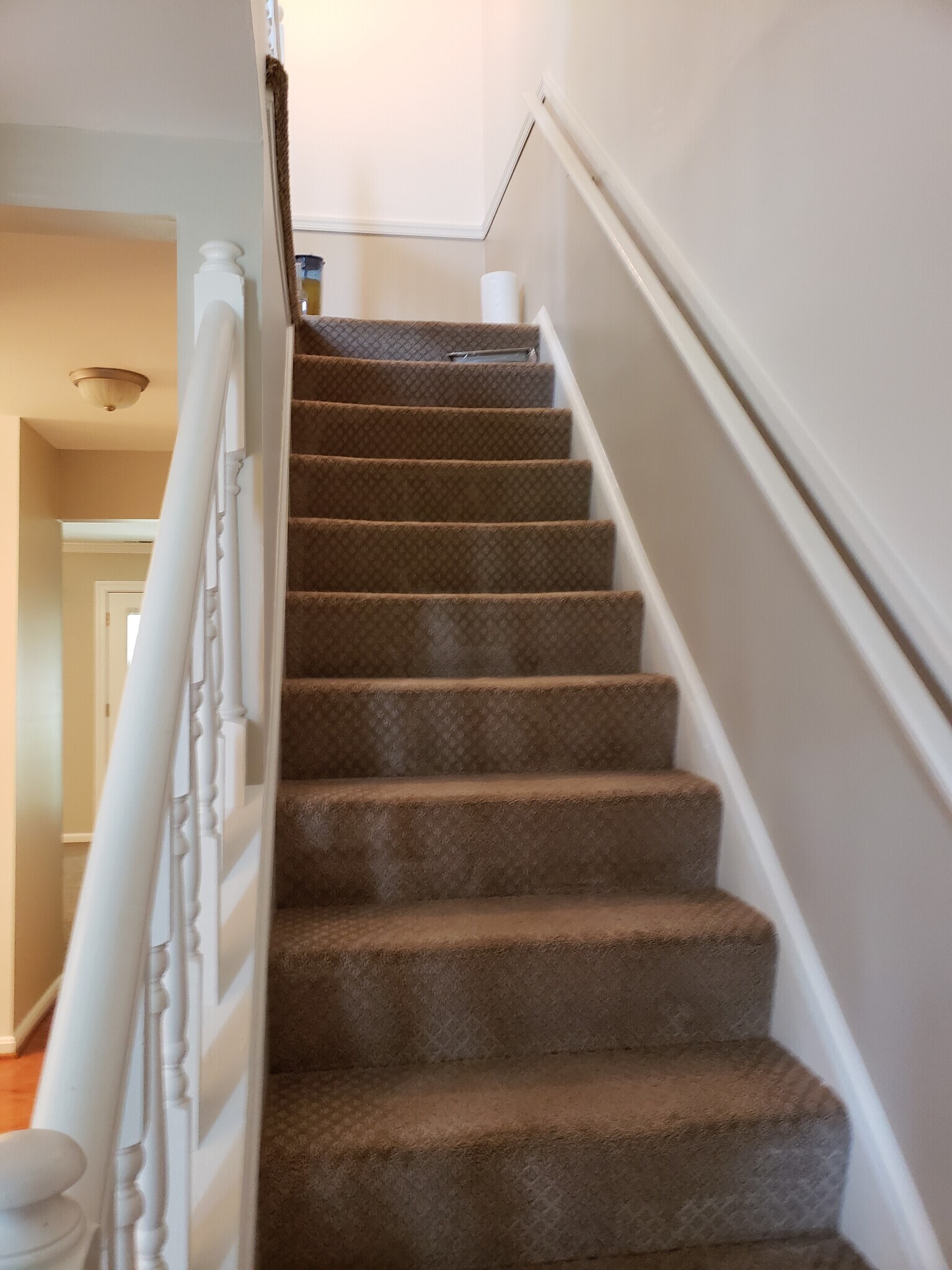 Building Photo - 9164 Broken Oak Pl