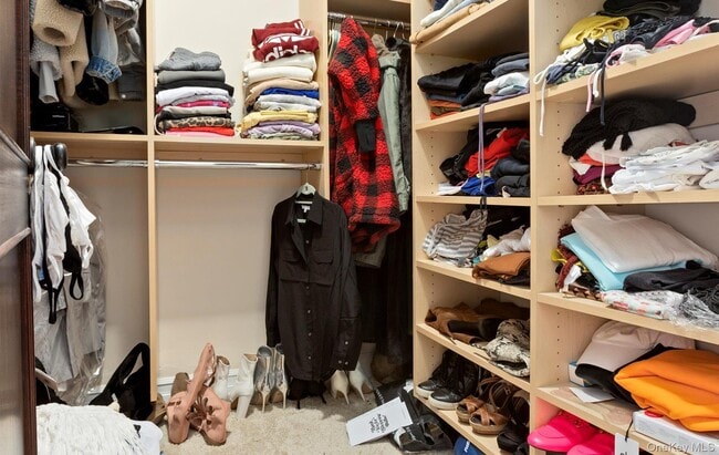 Building Photo - 847 E Broadway