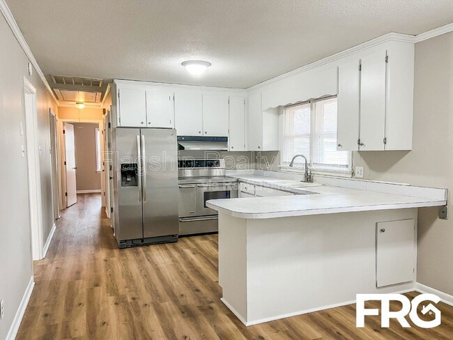 Building Photo - 118 Nancy Drive Rd