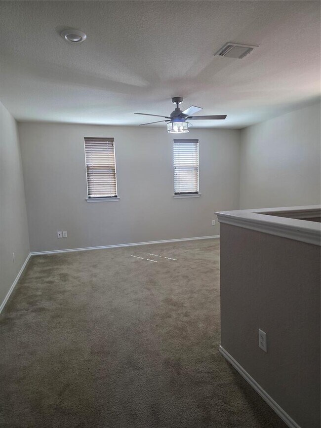 Building Photo - 1704 Constanta Dr