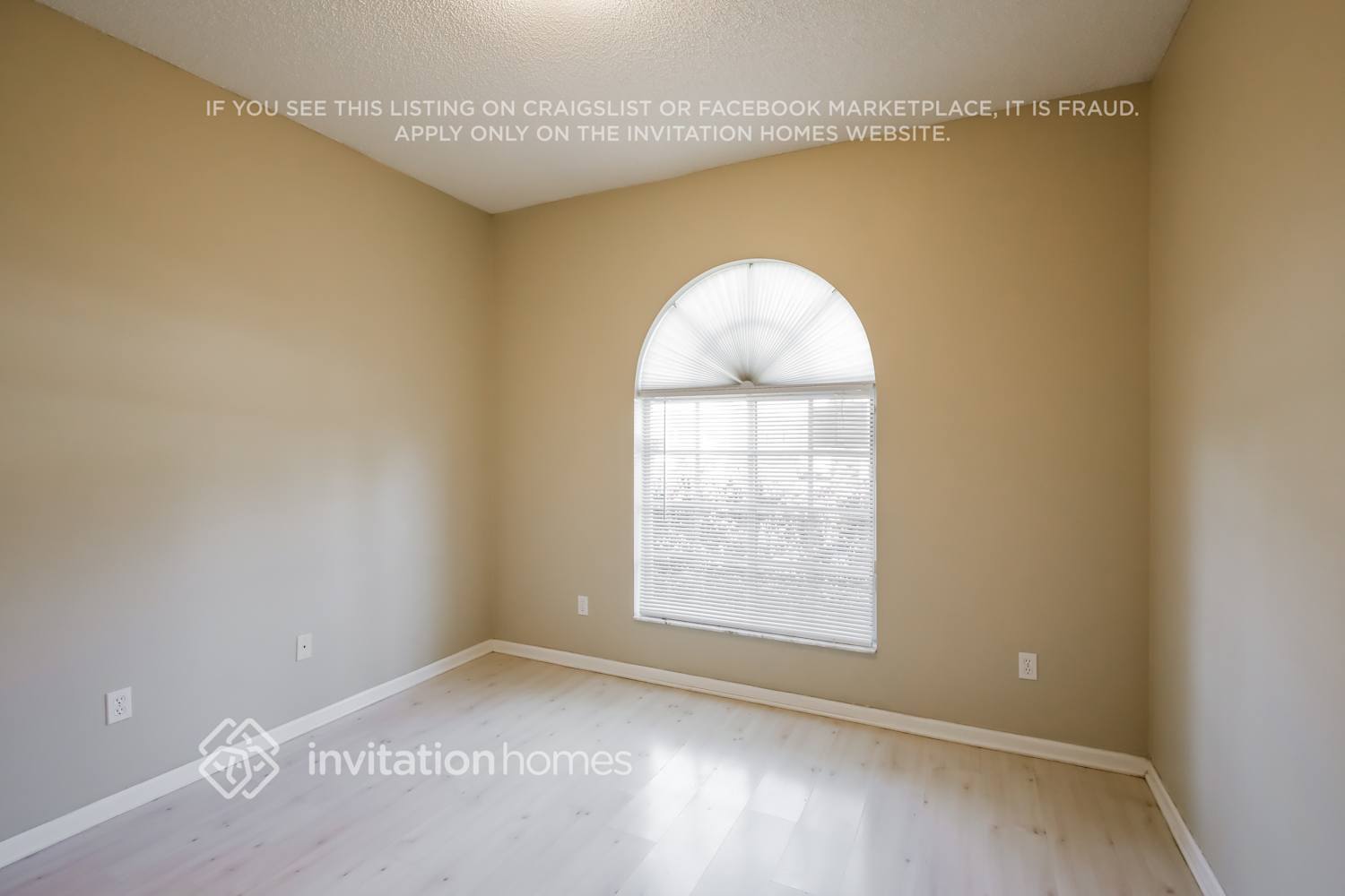 Building Photo - 13579 Kiltie Ct