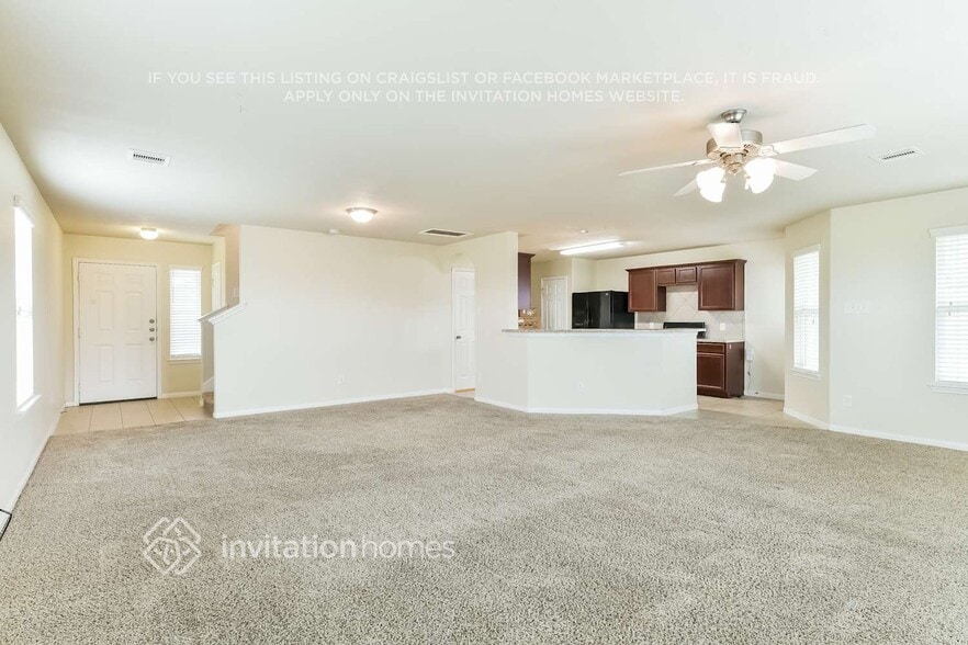 Building Photo - 5902 Deep S Dr