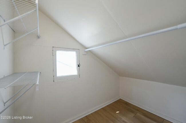 Building Photo - 908 Lydia St