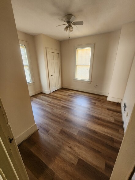 Living Room - 701 Grant Ave