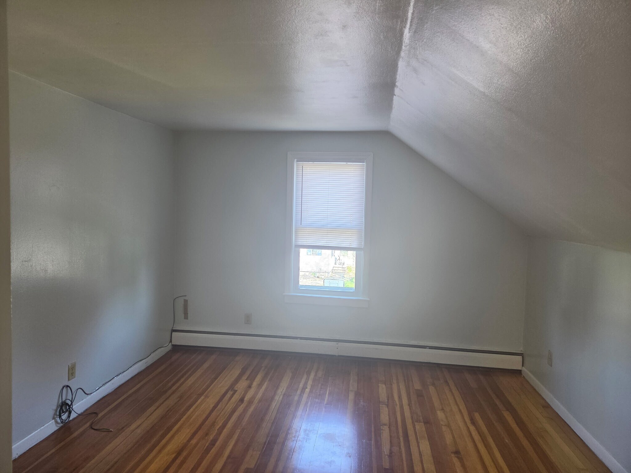 Building Photo - 107 Ashland Ave