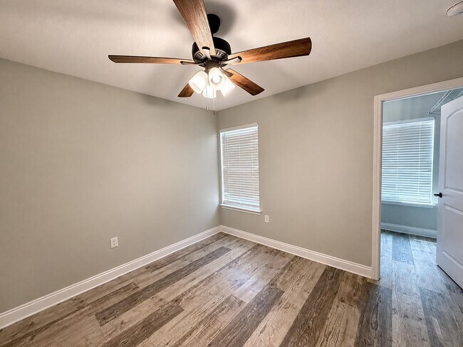 Building Photo - 491 Marker Cove
