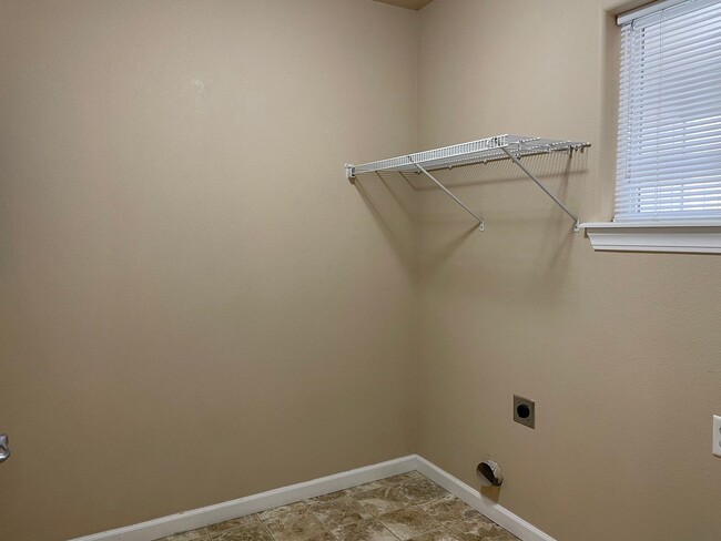 Building Photo - Very Nice 2 Bedroom 2 Bathroom Condo 55 Pl...