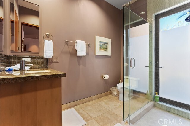 Building Photo - 68 Royal St Georges Way