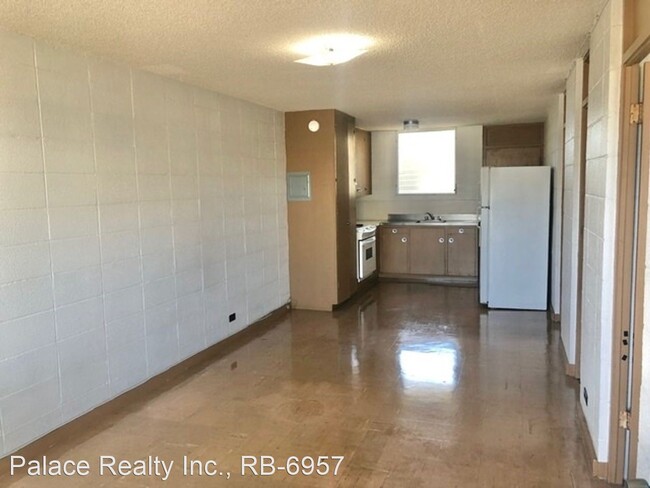 Building Photo - 622 Nalanui St