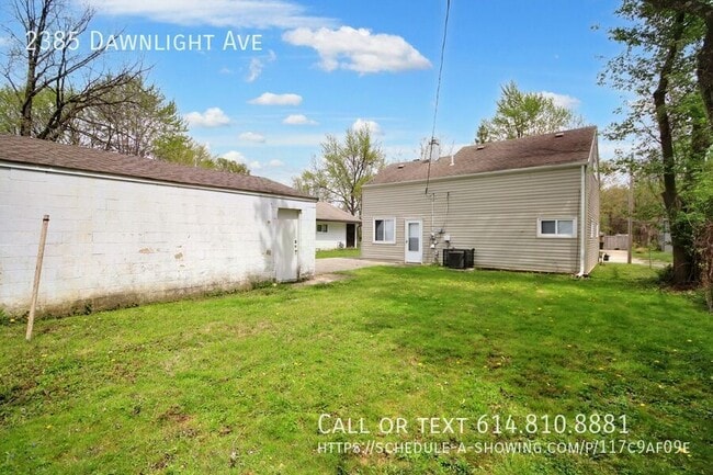 Building Photo - 2385 Dawnlight Ave