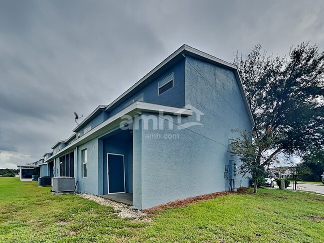 Building Photo - 1580 Blue Magnolia Rd