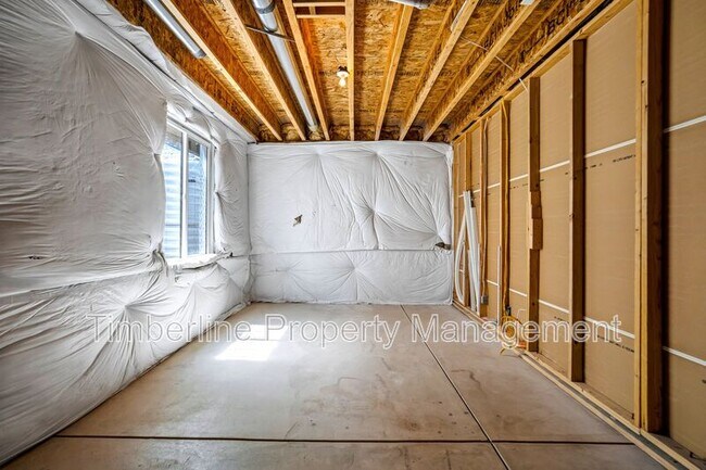 Building Photo - 10056 Edgemont Ranch Ln