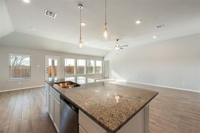 Building Photo - 13172 Zion Dr