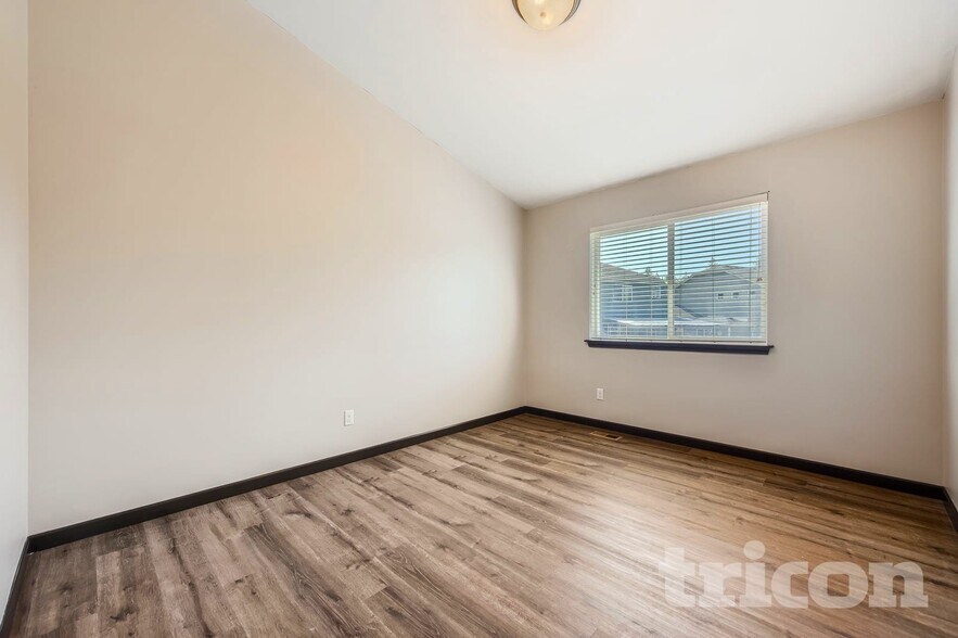 Building Photo - 6706 206th St Ct E