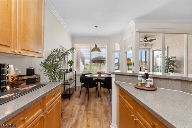 Building Photo - 1896 Crestview Way