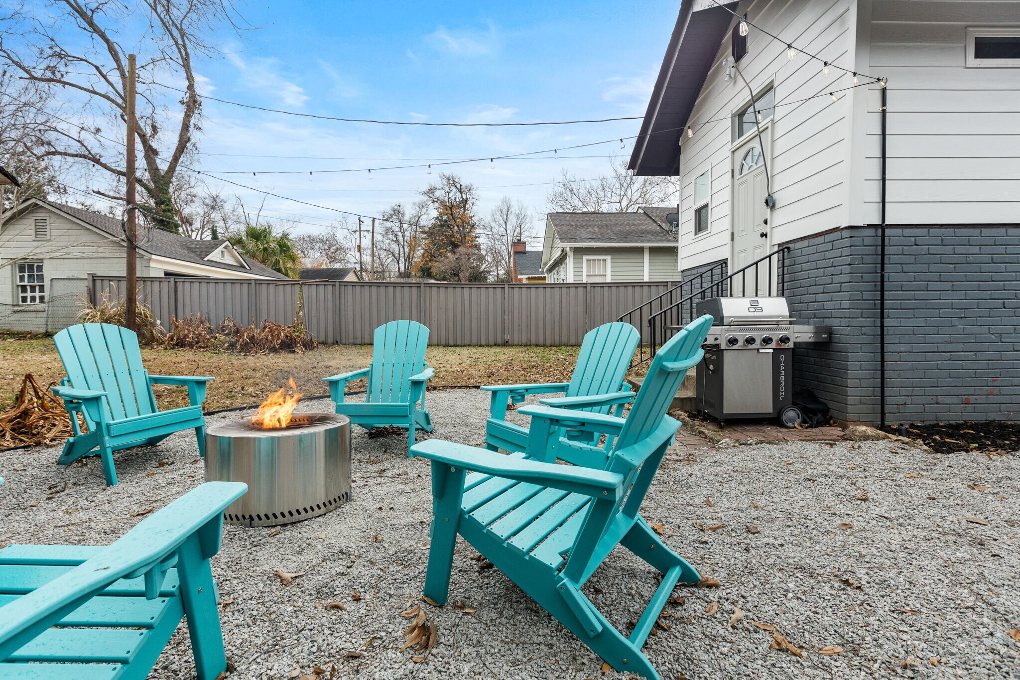 Building Photo - 2214 Wallace St