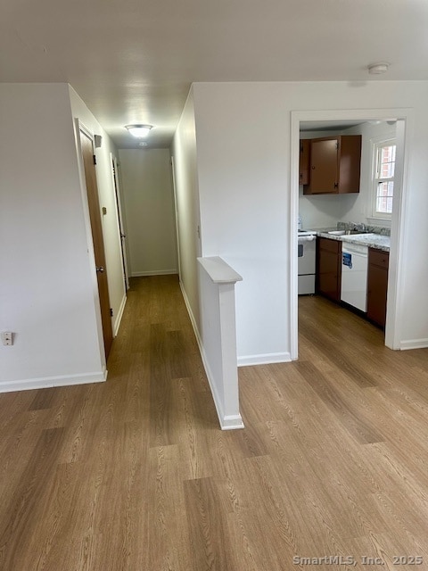 Building Photo - 47 Brewster Rd