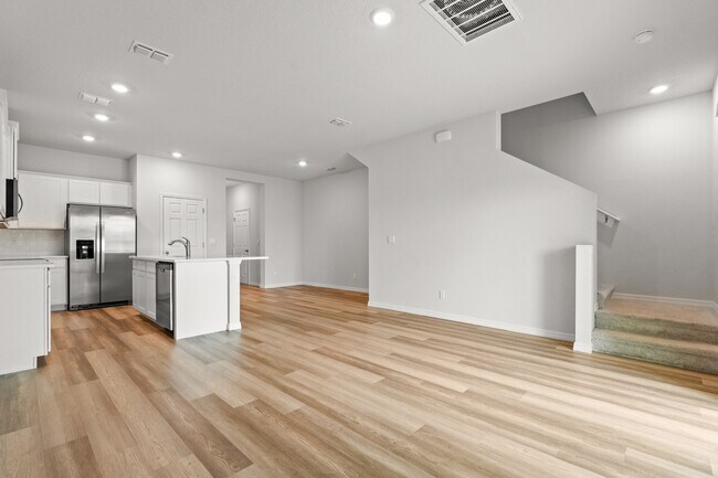Building Photo - 12869 SW Forli Wy