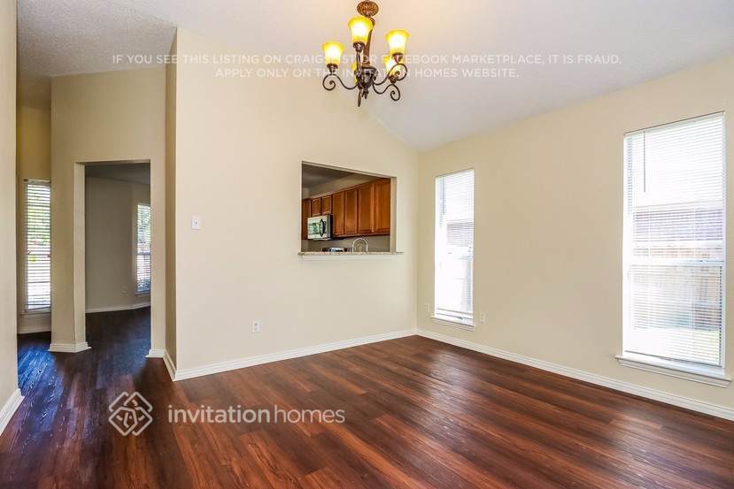 Building Photo - 1044 Waterview Dr