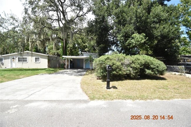 Primary Photo - 1106 E Seneca Ave