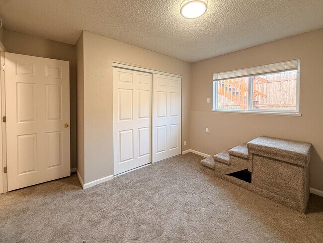 Building Photo - WILARK2535-2537