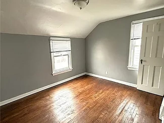 Building Photo - Renovated 3-Bedroom Colonial Near Shaker Heights – Move-In Ready