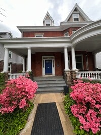 Building Photo - 55 S College St